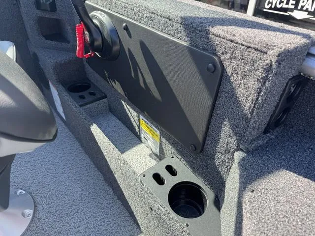 Slide: The Image of Lund 1875 Impact XS Sport 2025 - 34