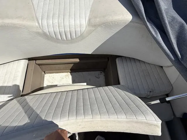 Slide: The Image of Glastron SX195RB 2004 - 11