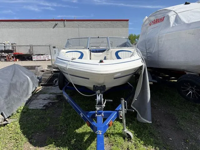 Slide: The Image of Glastron SX195RB 2004 - 2