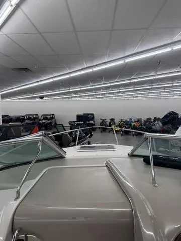 Slide: The Image of Sea Ray 215 Weekender 2004 - 23