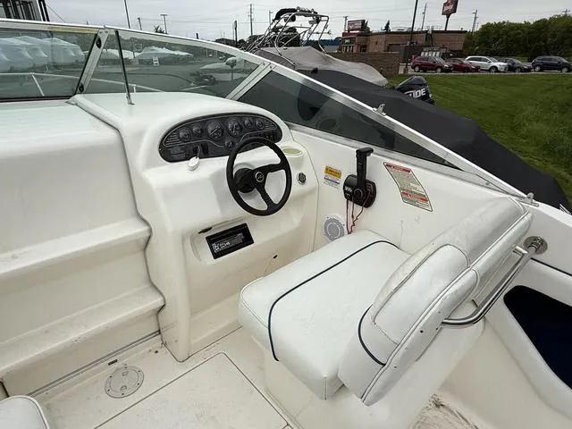 Slide: The Image of Sea Ray 215 Express Cruiser 1998 - 13