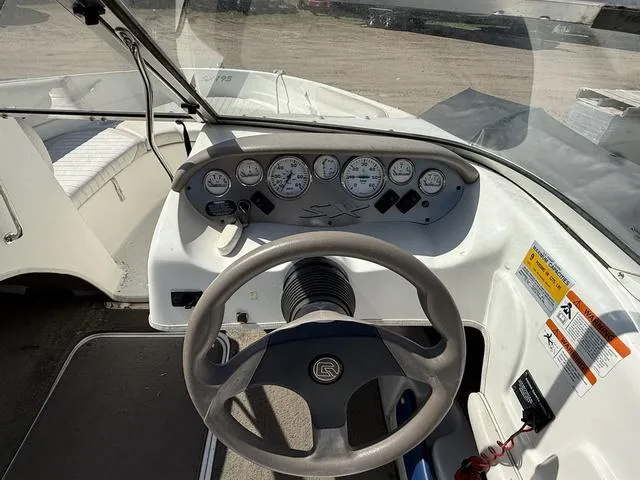 Slide: The Image of Glastron SX195RB 2004 - 4