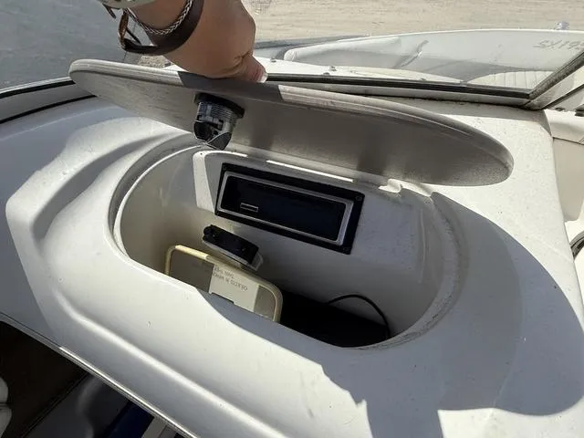 Slide: The Image of Glastron SX195RB 2004 - 5