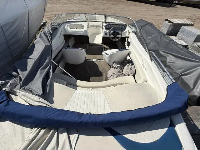 Slide: The Image of Glastron SX195RB 2004 - 9