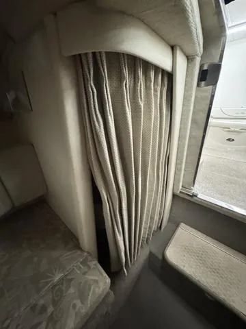 Slide: The Image of Sea Ray 215 Weekender 2004 - 20