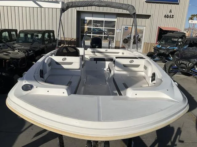 Slide: The Image of Hurricane SunDeck Sport 185 OB 2023 - 21