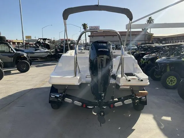 Slide: The Image of Hurricane SunDeck Sport 185 OB 2023 - 7