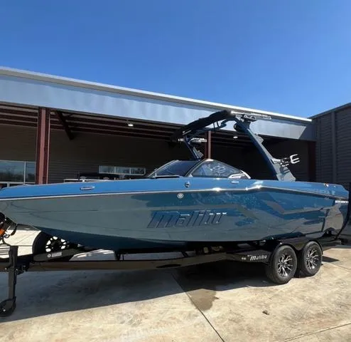 The Image of Malibu Wakesetter 24 MXZ 2025 - 1