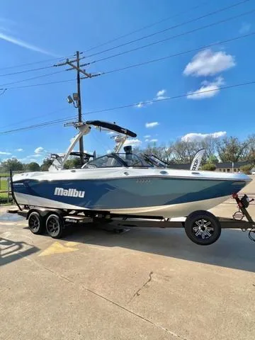 Slide: The Image of Malibu 23 LSV 2025 - 3