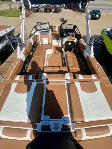 Slide: The Image of Malibu 23 LSV 2025 - 6