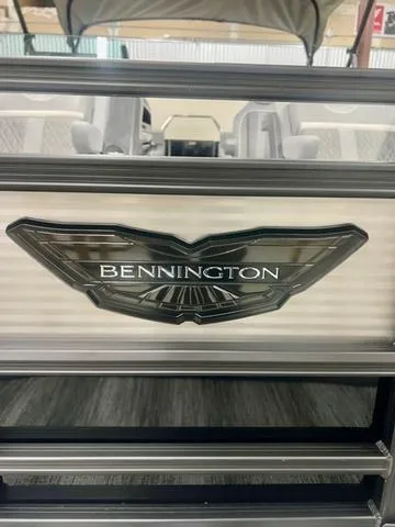 Slide: The Image of Bennington M Quad Bench 22 MFB 2025 - 2