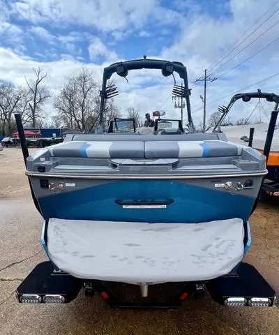 Slide: The Image of Axis Wake Research T235 2025 - 3