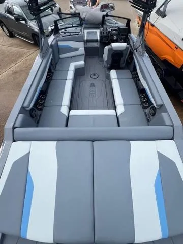 Slide: The Image of Axis Wake Research T235 2025 - 4