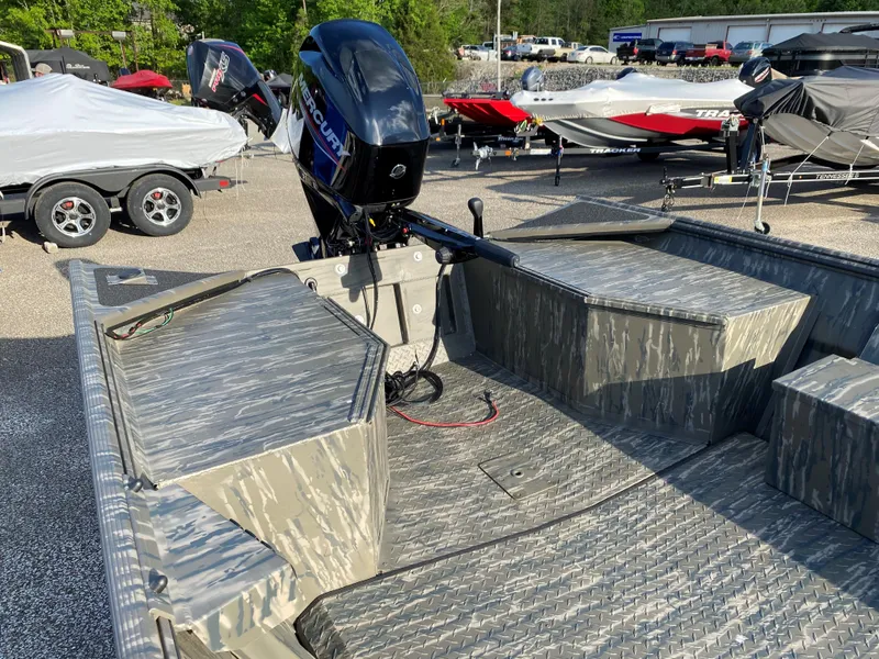 Slide: The Image of War Eagle 860LDV 2025 - 4