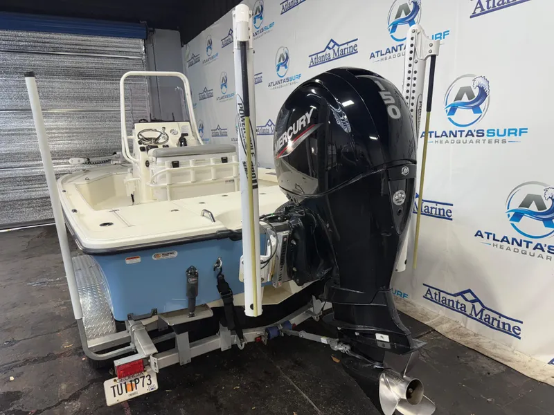 Slide: The Image of 2020 Mako 21 LTS boat with Mercury engine at Atlanta Marine showroom. - 5