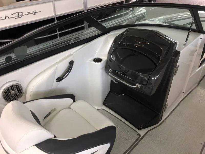 Slide: The Image of Monterey M4 2020 - 10