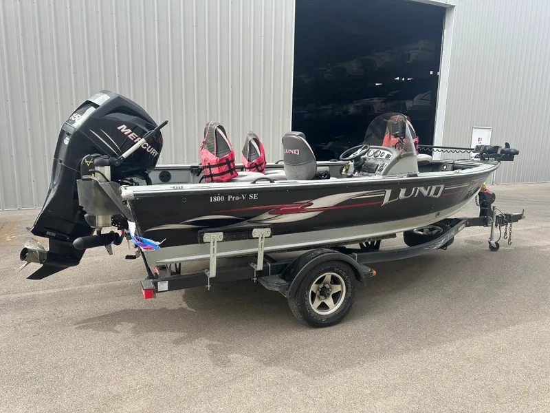 Slide: The Image of Lund 1800 Pro-V SE 2007 - 3