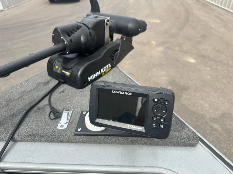 Slide: The Image of Lund 1800 Pro-V SE 2007 - 9