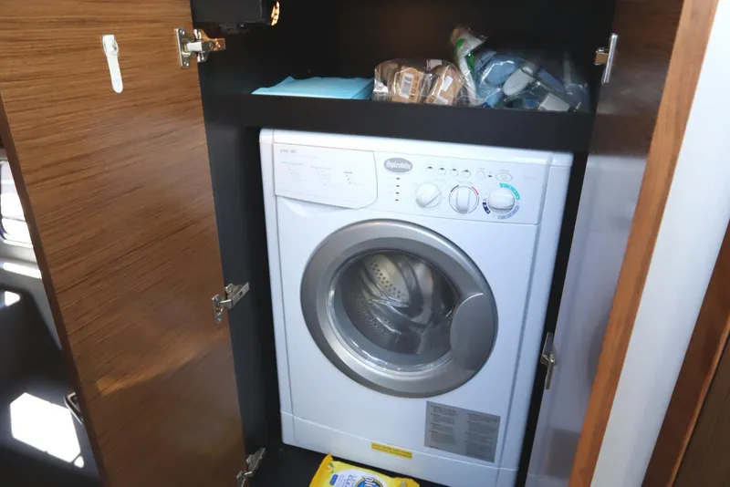 Slide: The Image of Cruisers 45 Cantius 2015 - 78