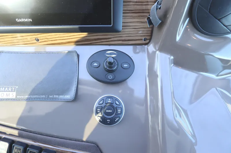 Slide: The Image of Cruisers Yachts 45 Cantius 2015 - 55