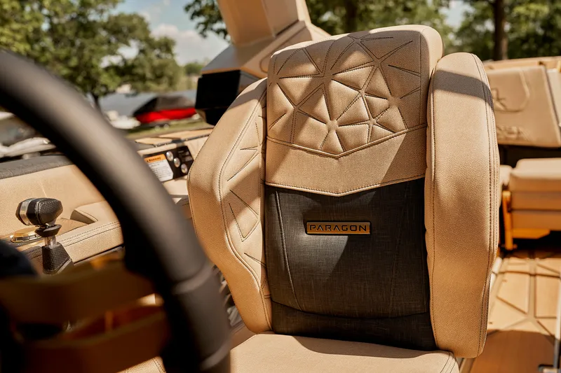 Slide: The Image of Luxurious interior of 2025 Nautique Super Air Nautique G25 Paragon boat. - 15