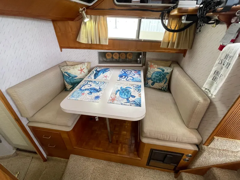 Slide: The Image of Dinette - 15