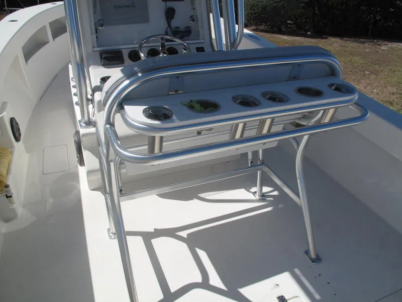 Slide: The Image of SeaVee 290B 2018 - 4