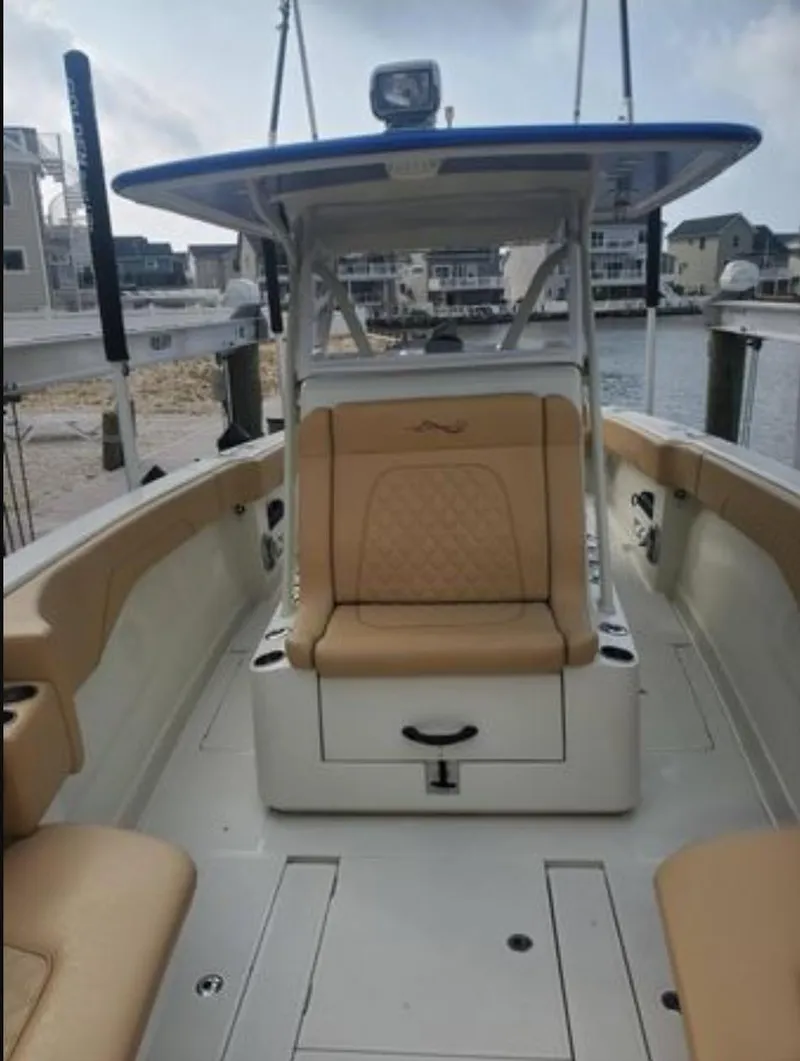 Slide: The Image of BlackWater 36 2016 - 13