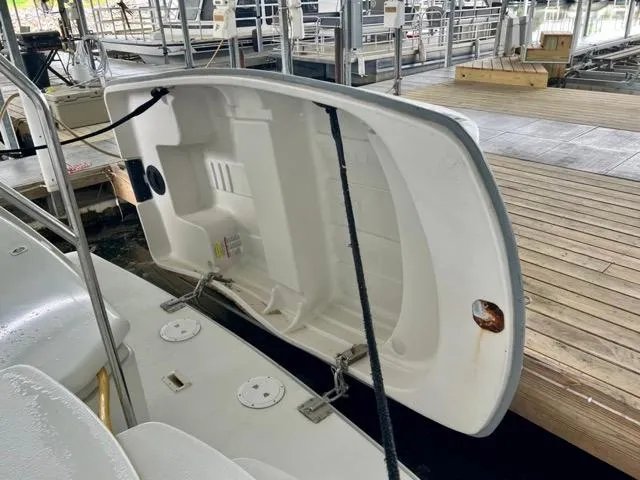 Slide: The Image of 1998 Carver 405 Motor Yacht swim platform open at dockside. - 7