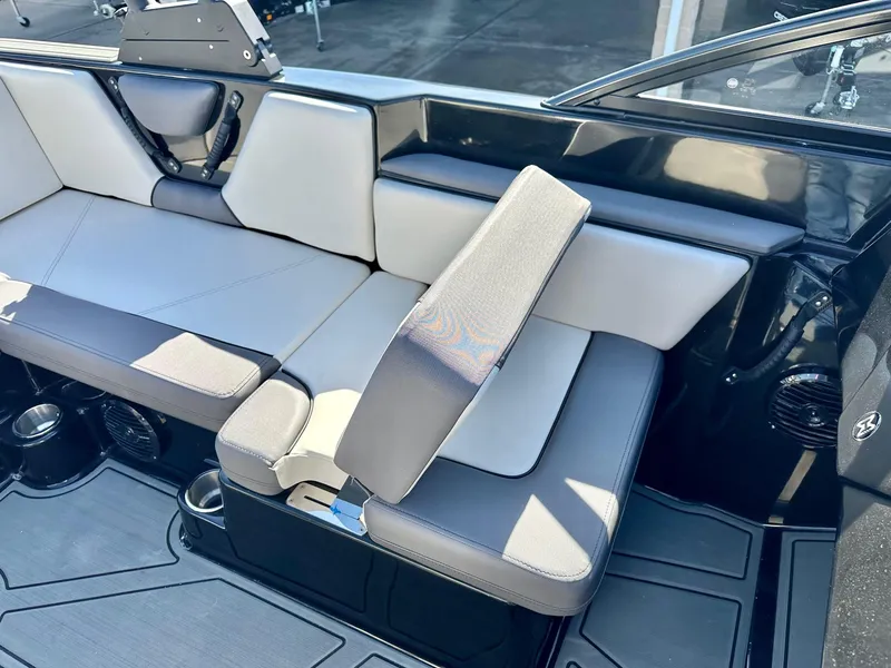 Slide: The Image of Heyday WTSurf 2025 - 15