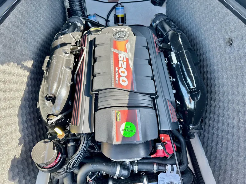 Slide: The Image of Heyday Wake Boats WTSurf 2025 - 20