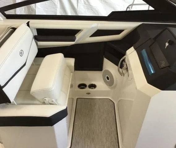 Slide: The Image of Cobalt R6 Surf 2025 - 11