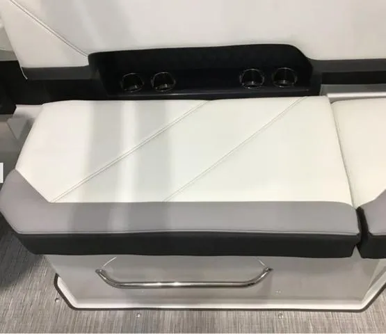 Slide: The Image of Cobalt R8 2025 - 17