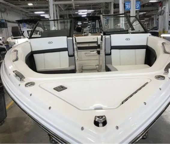 Slide: The Image of Cobalt R8 2025 - 3