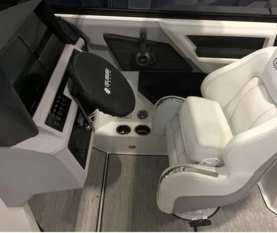 Slide: The Image of Cobalt R8 2025 - 8