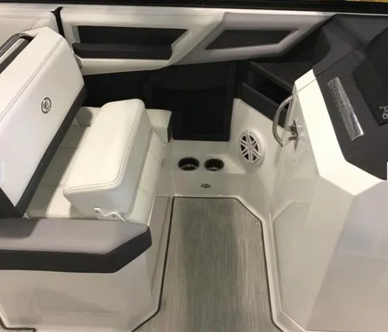 Slide: The Image of Cobalt R8 2025 - 9