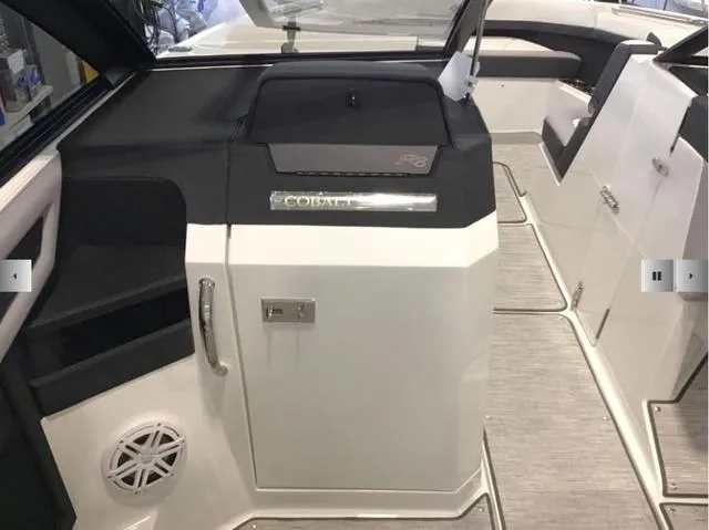 Slide: The Image of 2024 Cobalt R8 boat interior with sleek design and modern features. - 11