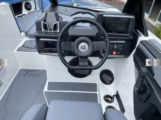 Slide: The Image of Axis Wake Research T250 2025 - 14