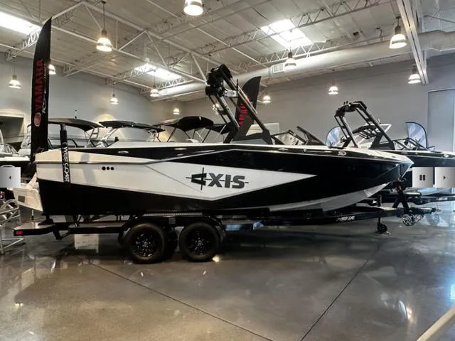 The Image of Axis Wake Research T235 2025 - 1