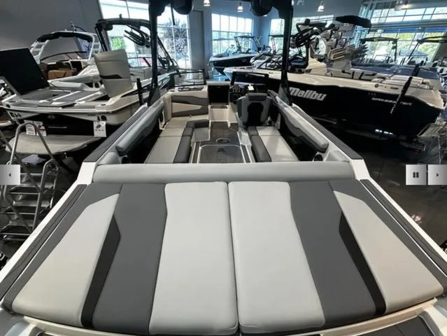 Slide: The Image of Axis Wake Research T235 2025 - 4