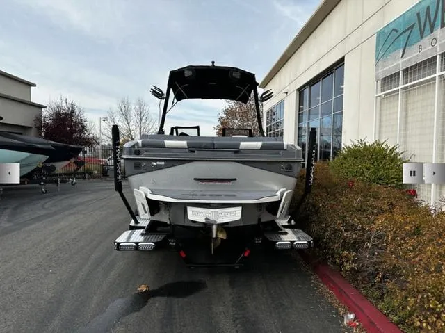 Slide: The Image of Axis Wake Research T220 2025 - 4