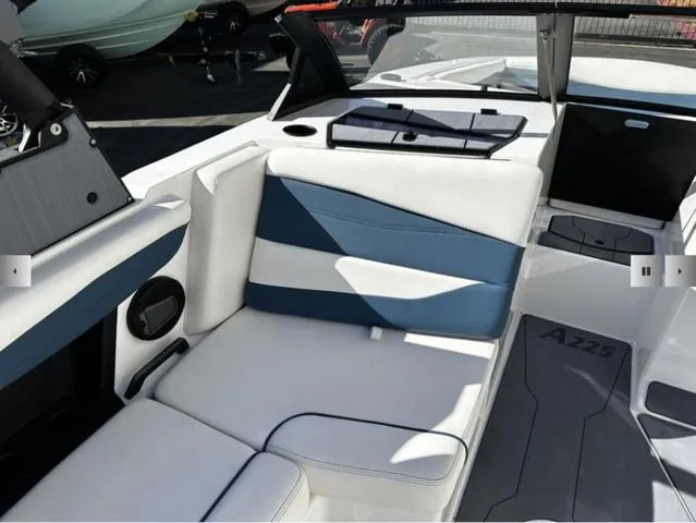 Slide: The Image of Axis Wake Research A225 2025 - 8