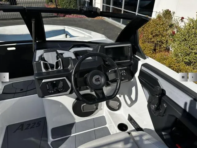 Slide: The Image of Axis Wake Research A225 2025 - 9