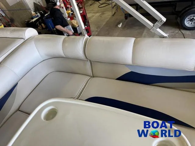 Slide: The Image of Weeres Sundeck 220 Pontoon 2006 - 27