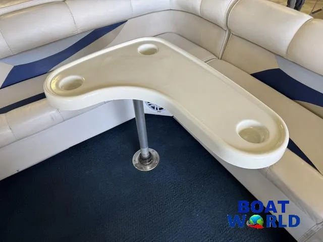 Slide: The Image of Weeres Sundeck 220 Pontoon 2006 - 29