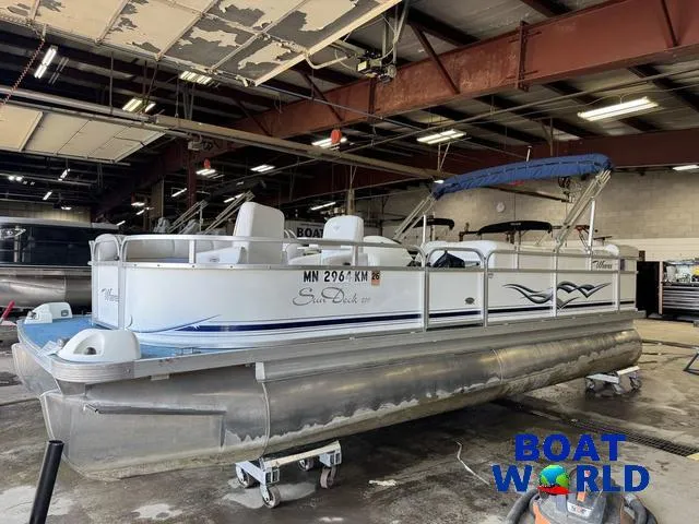 Slide: The Image of Weeres Sundeck 220 Pontoon 2006 - 37