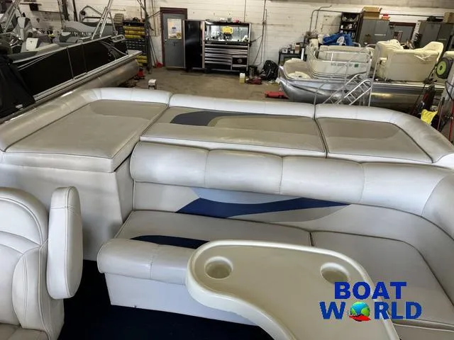 Slide: The Image of Weeres Sundeck 220 Pontoon 2006 - 6