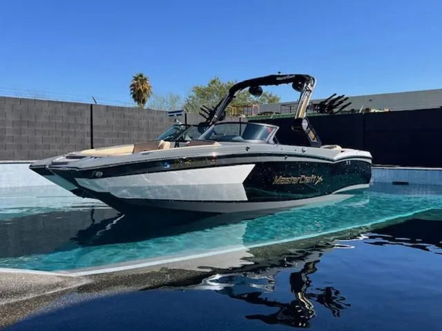 The Image of MasterCraft XStar 2022 - 1