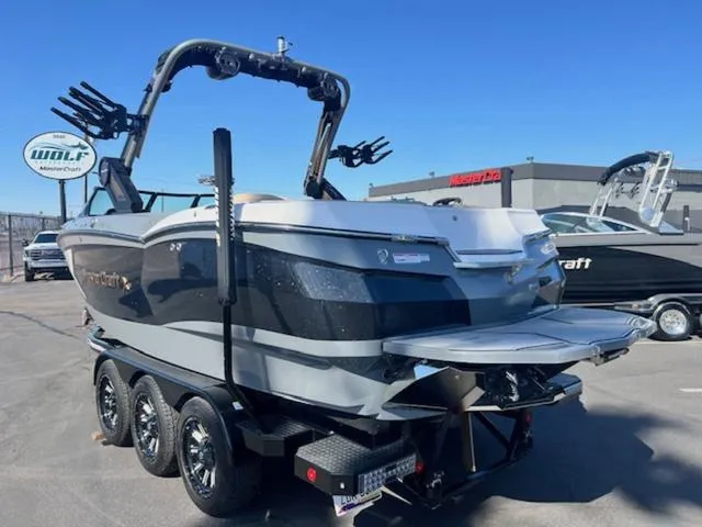Slide: The Image of MasterCraft XStar 2022 - 17