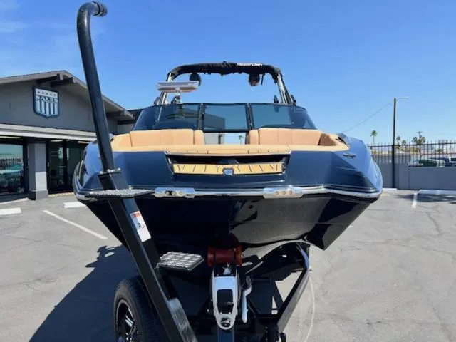 Slide: The Image of MasterCraft X24 2022 - 11